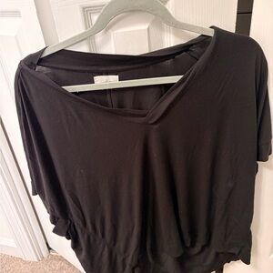 Lou & Grey Black Short Sleeve Top